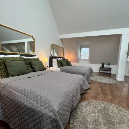 Urban Charm Design Loft *