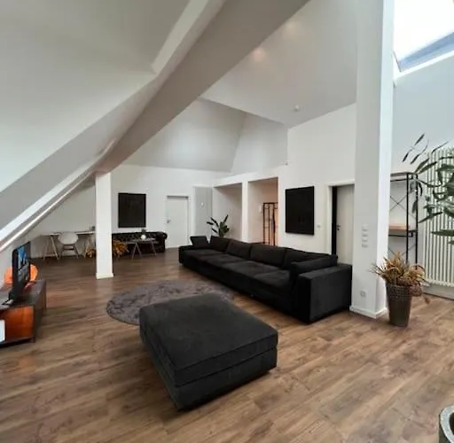 Urban Charm Design Loft Апартаменты